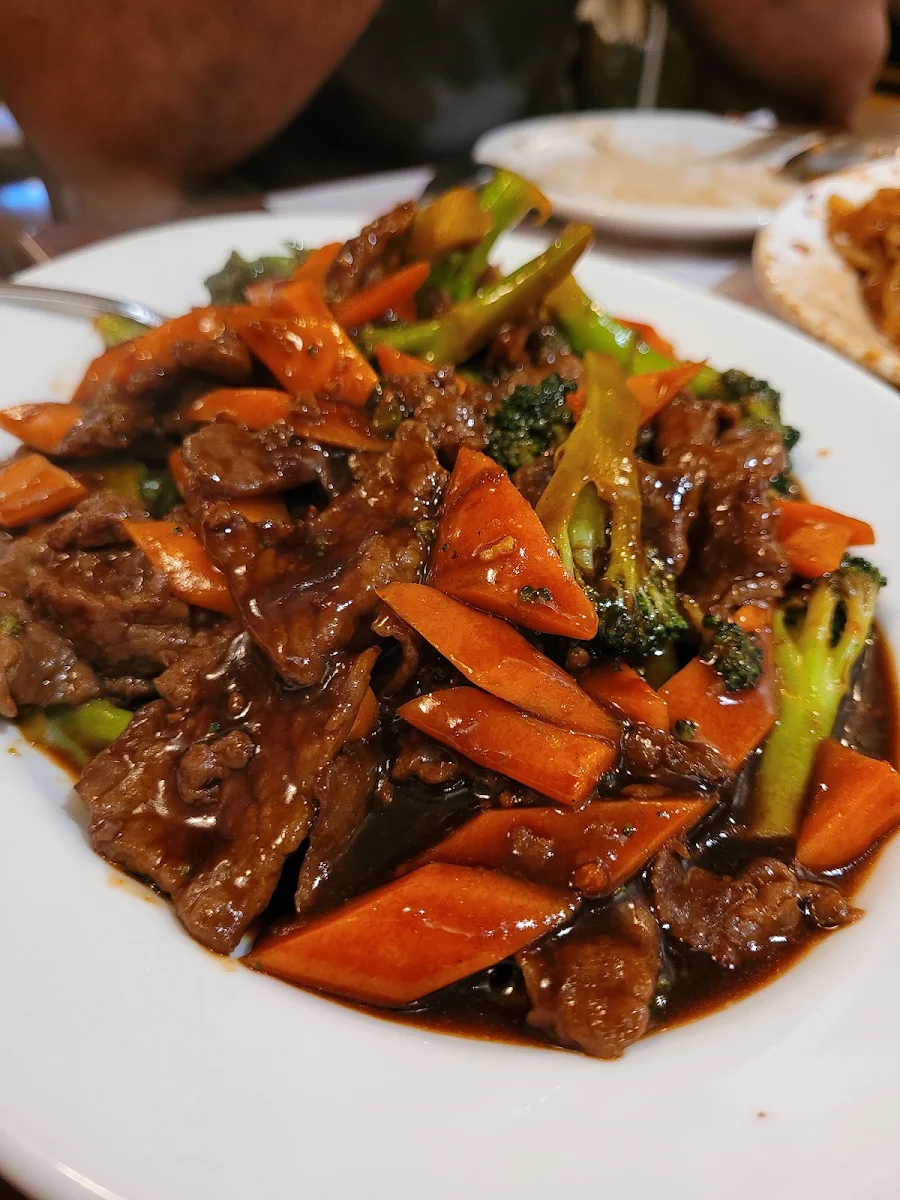 Bœuf Avec Brocoli Chinois Chinese Broccoli With Beef 唐兰牛肉